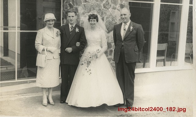 Img24bitcol2400 182 4web