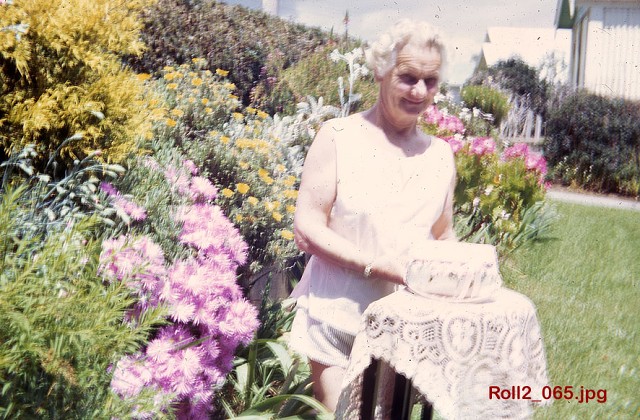 Roll2 065 4web